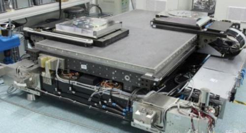 雙工作臺光刻機系統樣機 雙工作臺光刻機系統樣機